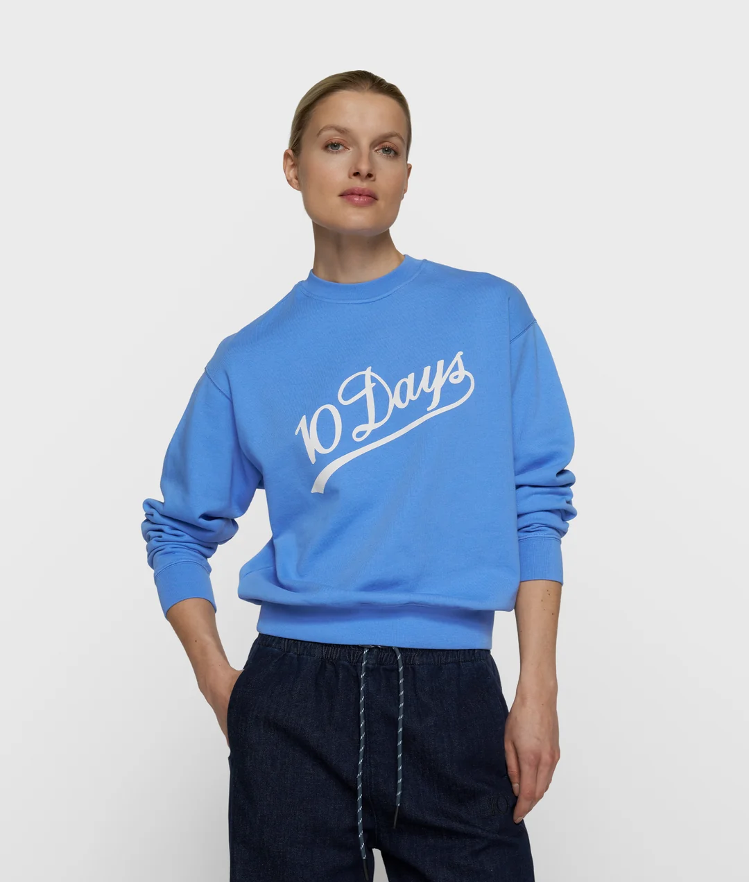 Sudadera ULTRAMARINE